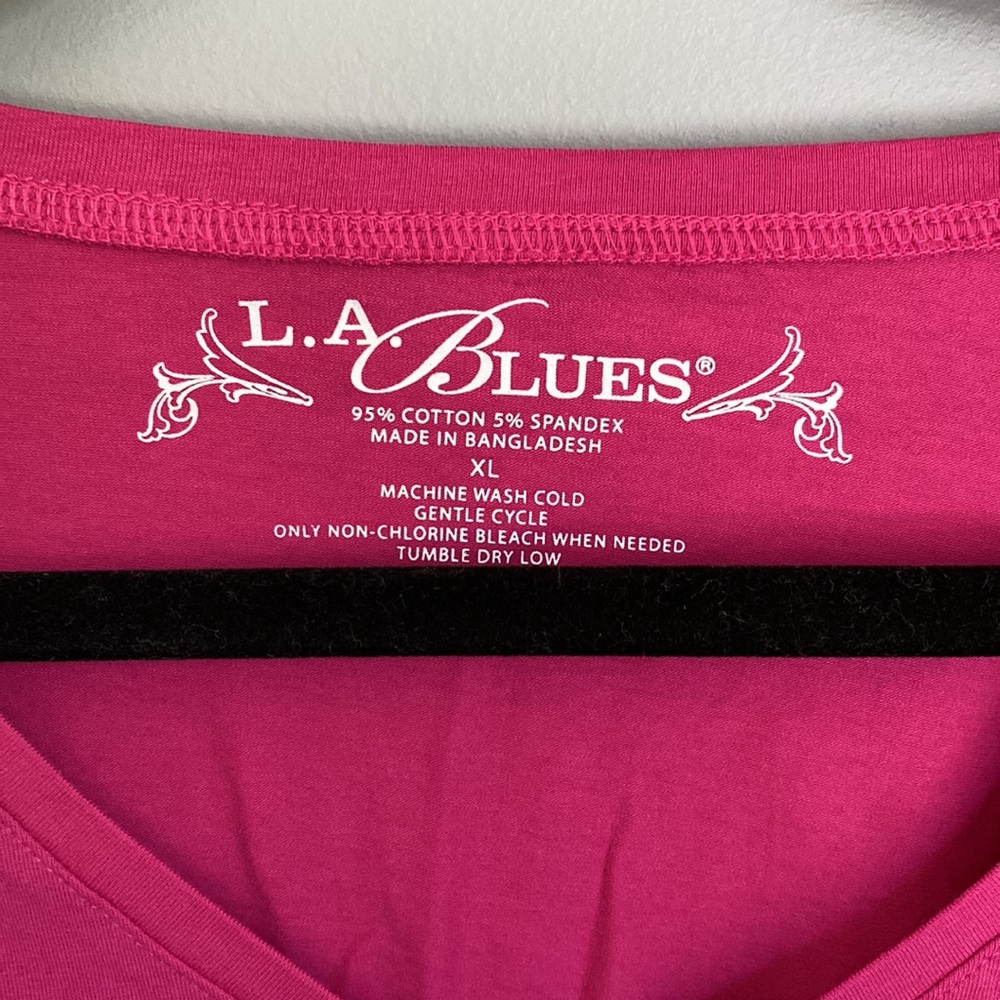 Basic Pink Tee - Picture 2 of 4